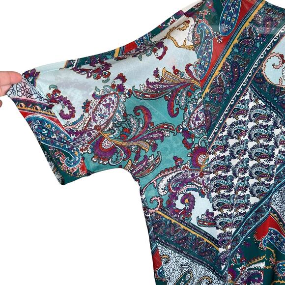 Chico's Lightweight Paisley Mesh Overlay 3/4 sleeve Top Size 2 Large - Picture 2 of 6